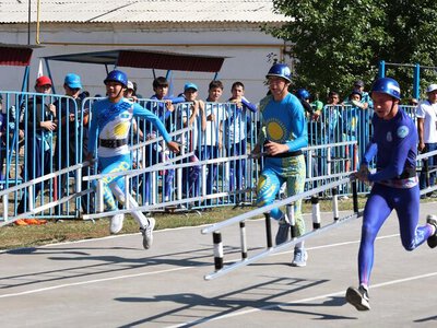В Уральске завершился первый соревновательный день XV летнего чемпионата МЧС Республики Казахстан по пожарно-спасательному спорту среди юношей и юниоров