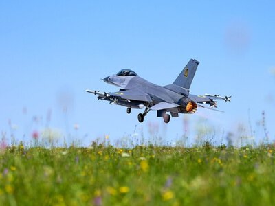  Украинский истребитель F-16 разбился во время выполнения боевого задания 