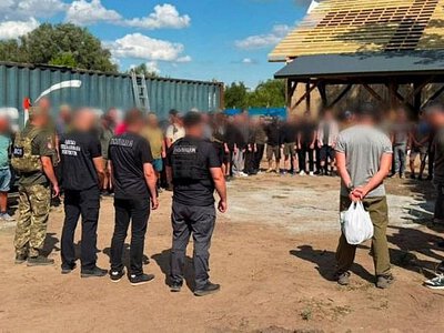 В Одесской области командир части использовал больше 80 солдат на стройке собственного дома