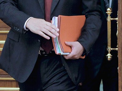 Кадровый блок правительства: новые назначения и увольнения в министерствах Украины