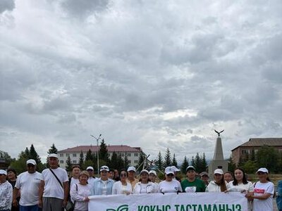 В Катон-Карагайском районе в рамках акции «Таза Қазақстан» вывезли 3 тонны мусора