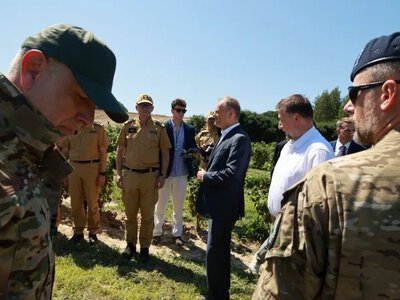 Нет оснований полагать, что целью была Польша: Туск анонсировал привлечение украинских экспертов к расследованию и рассмотрение усиления ПВО Украины