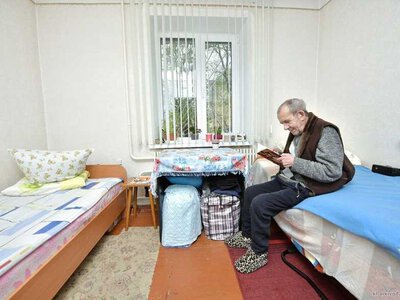 Правительство продлило программу поддержки пожилых ВПЛ и людей с инвалидностью до 2028 года