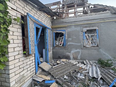 Удары дронами и авиабомбами: в Николаевской области разрушены 19 домов, поврежден дом культуры