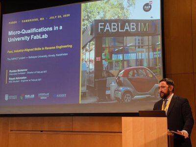 Команда FabLab Satbayev University представила опыт Казахстана в области инженерного образования на площадке MIT