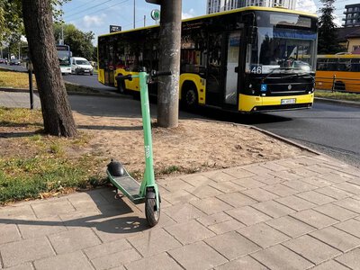 Во Львове ужесточили правила для электросамокатов — шлемы, скорость до 15 км/ч и возраст от 16 лет
