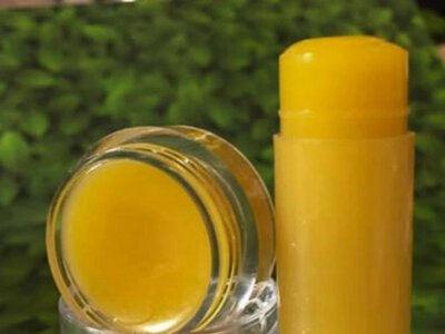 Мазь от комаров и мошек — натуральный репеллент из специй и эфирных масел