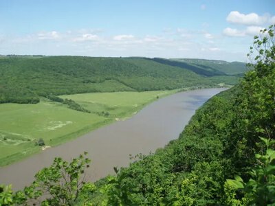 Украина и Молдова договорились об ограничении сброса воды из Днестровского водохранилища из-за засухи