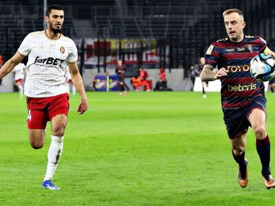 Bölgə klublarının təkliflərini geri çevirən millimizin müdafiəçisi xaricə üz tutdu