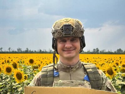 Командир Рейда Евгений Карась поженился с известной актрисой: какой была свадьба пары