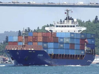  Зеленский заявил о потоплении контейнеровоза «Росатома» в Черном море 