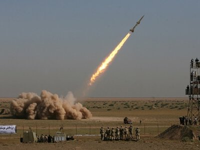 Іран вдарив по стратегічних об'єктах США в Кувейті та Бахрейні
