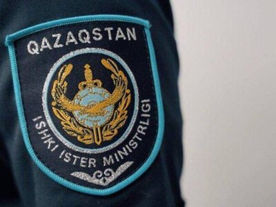 91 сверток с наркотиками изъяли полицейские у двух жителей Усть-Каменогорска