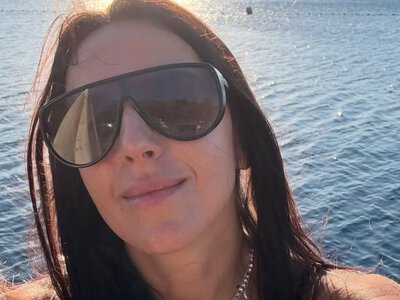 Джамала у хижому бікіні похвалилася атмосферними фото морського відпочинку з синами