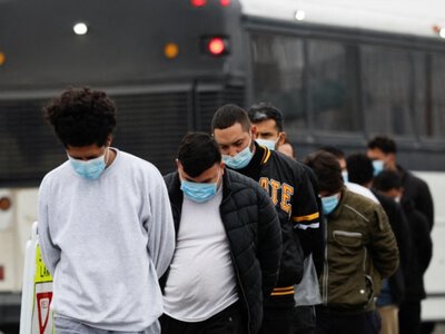 Из США в Узбекистан депортировали ещё 18 человек