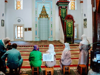В Крыму фиксируют нападения на крымскотатарских женщин в платках – правозащитница