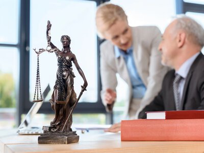 Гражданские и хозяйственные вопросы: права украинцев за границей защищает специальная Конвенция