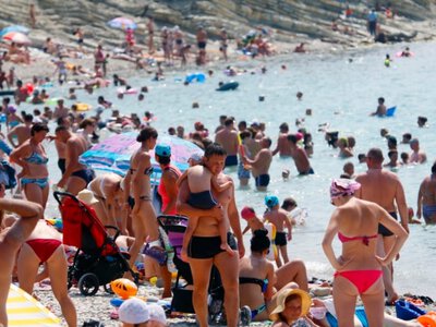 На пляже в РФ при падении дрона погибло 6 человек: в соцсетях пишут об отсутствии сигнала воздушной тревоги