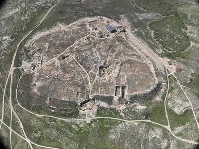 В ОТЫРАРЕ ОБНАРУЖЕНЫ ОСТАТКИ МЕЧЕТИ ЭПОХИ ЗОЛОТОЙ ОРДЫ