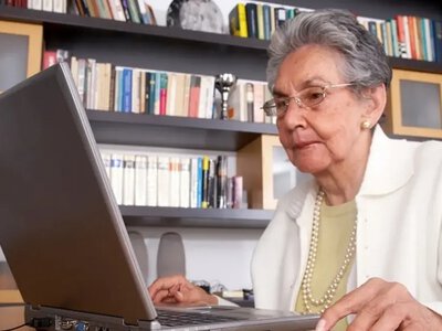 Трудишься на пенсии — получаешь меньше? Почему работа забирает доплаты у миллионов украинцев