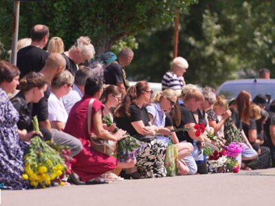 В Радушном простились с семьей Вороновых, погибшей в результате удара российской баллистики