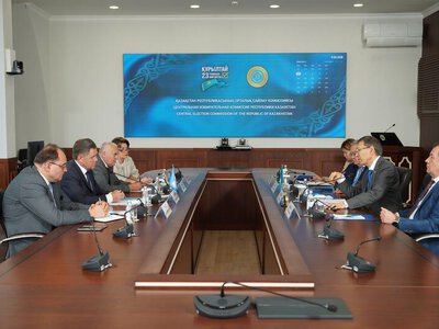 НУРЛАН АБДИРОВ ВСТРЕТИЛСЯ С ГЛАВОЙ МИССИЙ НАБЛЮДАТЕЛЕЙ СНГ