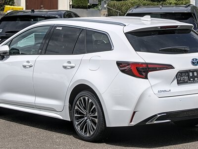 Як гігантська губка допомагає розробляти системи автогальмування Toyota