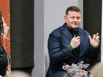 Мы никогда не вступим в НАТО: Залужный считает, что Украине следует развивать другие союзы в сфере безопасности