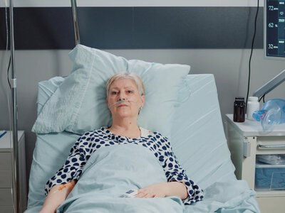 В больницу могут не положить даже серьезный диагноз: новые правила госпитализации (видео)