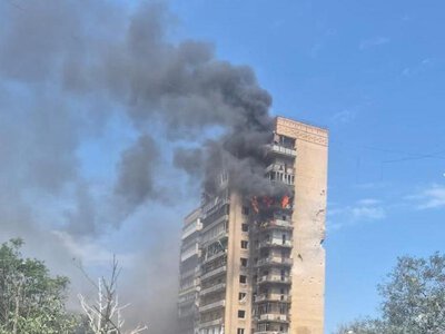 По центру Краматорска ударили две авиабомбы сегодня утром, есть раненые