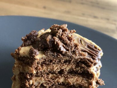 Десерти без духовки, що не поступаються тортам