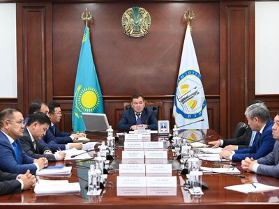 Обсуждены меры по поддержке отечественных товаров