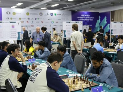  Команды 16 университетов мира встретились на шахматном чемпионате в Алматы 