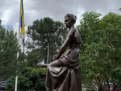 В столице Испании установили памятник украинской писательнице Лесе Украинке