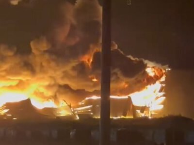 Полностью уничтожено: россияне разрушили в Днепре склад компании Биосфера