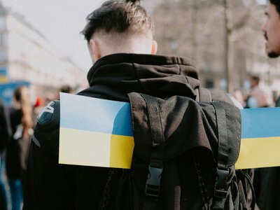 Чехия вводит новые правила для украинских беженцев: что ждет мужчин
