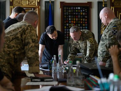 Количество ракет для ПВО в поставках сократилось в три раза по сравнению с 2025 годом, – Зеленский