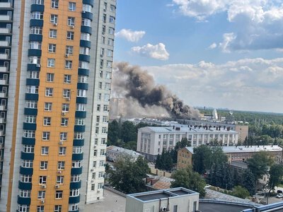 В Подмосковье загорелся корпус главного института Роскосмоса: что произошло (видео)
