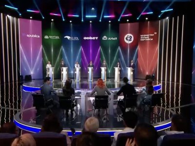  Учителям повысить зарплаты, а колледжи отдать бизнесу: что обещали партии на дебатах 
