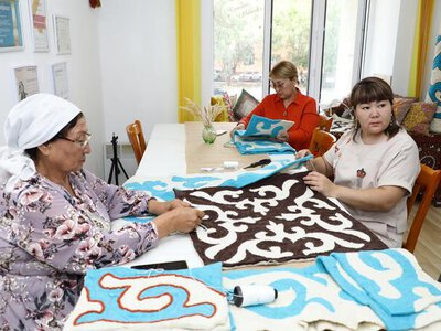От хобби к производству: карагандинка превратила любовь к ремёслам в успешный бизнес