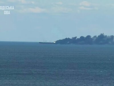 РФ атаковала гражданское судно с пшеницей возле Одессы: погиб украинский моряк