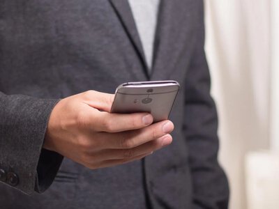Украинцы отказываются от пластиковых карт