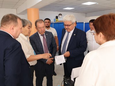 МИХАИЛ БОРТНИК ПОСЕТИЛ С ИНСПЕКЦИОННОЙ ПОЕЗДКОЙ ИЗБИРАТЕЛЬНЫЕ УЧАСТКИ СКО