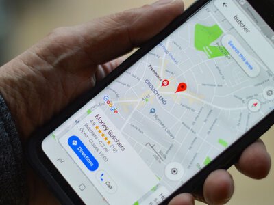 Google Maps научился заказывать еду и проводить бронирование отелей через чат с искусственным интеллектом