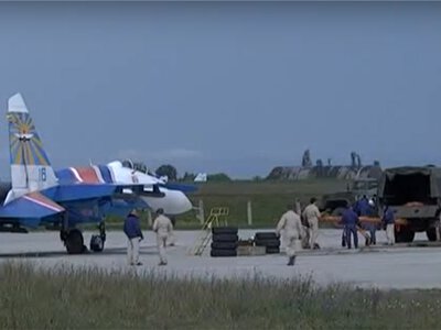 В Крыму и Севастополе были слышны взрывы, на аэродроме «Гвардейское» возник пожар с детонацией – паблики