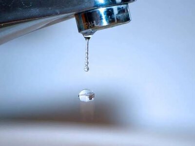 Киевлян призывают запастись трехдневным запасом воды из-за возможных российских атак