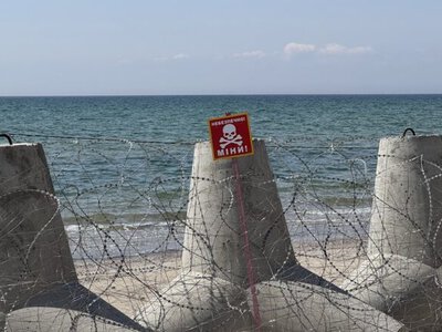 В Коблево в акватории Чёрного моря взорвался боеприпас: погиб мужчина, две женщины получили ранения