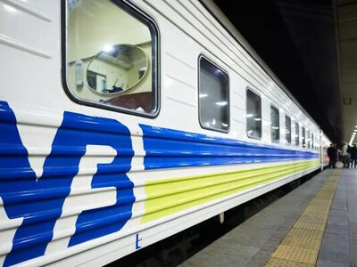  «Укрзализныця» изменила маршруты ряда поездов из-за ситуации с безопасностью в восточных регионах 