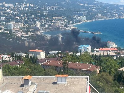 В Ялте раздались взрывы: людей срочно просят покинуть пляжи