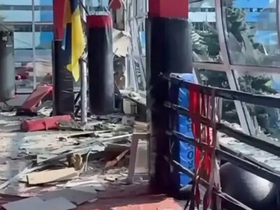 В результате российского обстрела был поврежден известный тренировочный зал в Сумах
